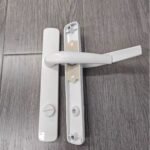 Plastik qapı qolu yaylı wc - Image 6